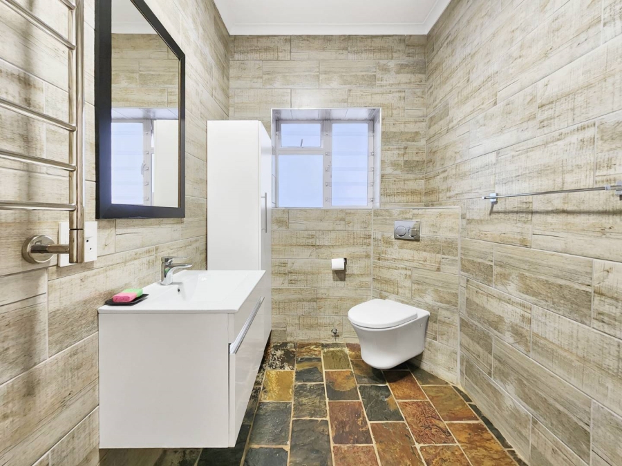 To Let 2 Bedroom Property for Rent in Tamboerskloof Western Cape